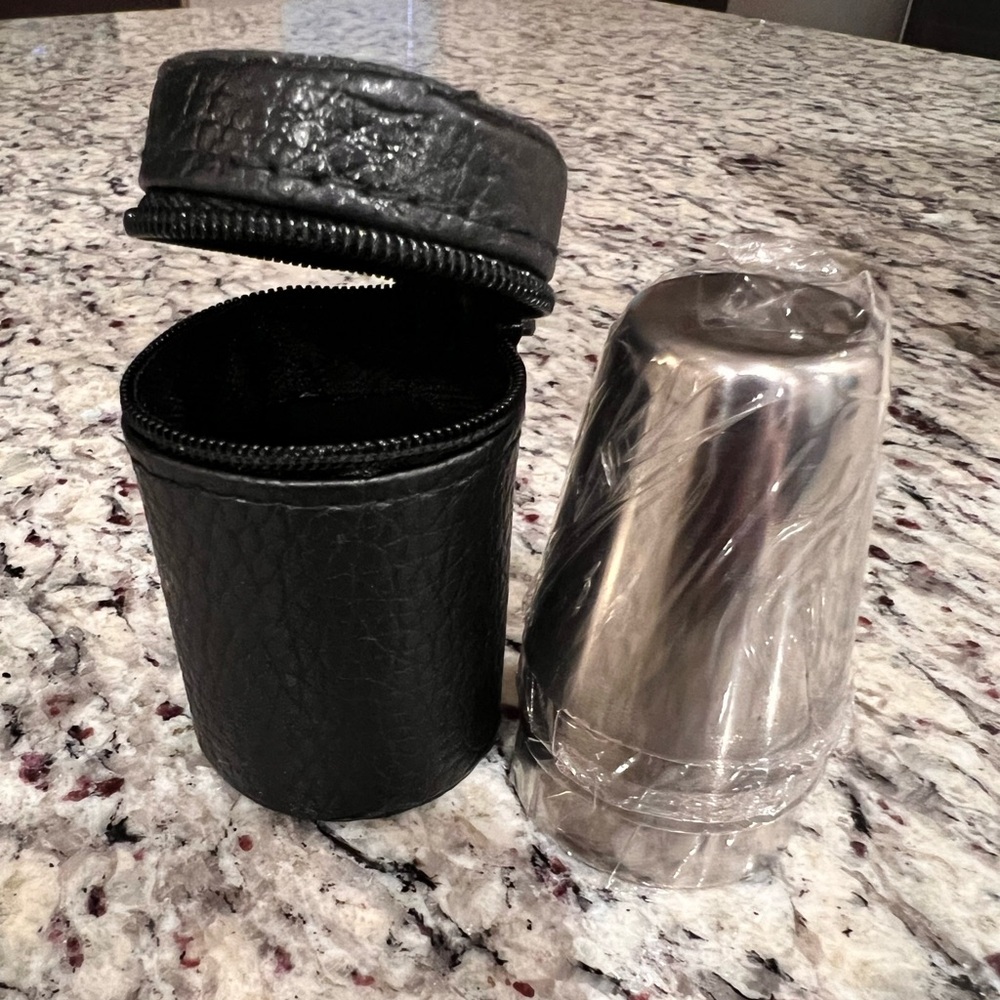 Stainless Steel Shot Glass set w/ leather carrying case. NWOT